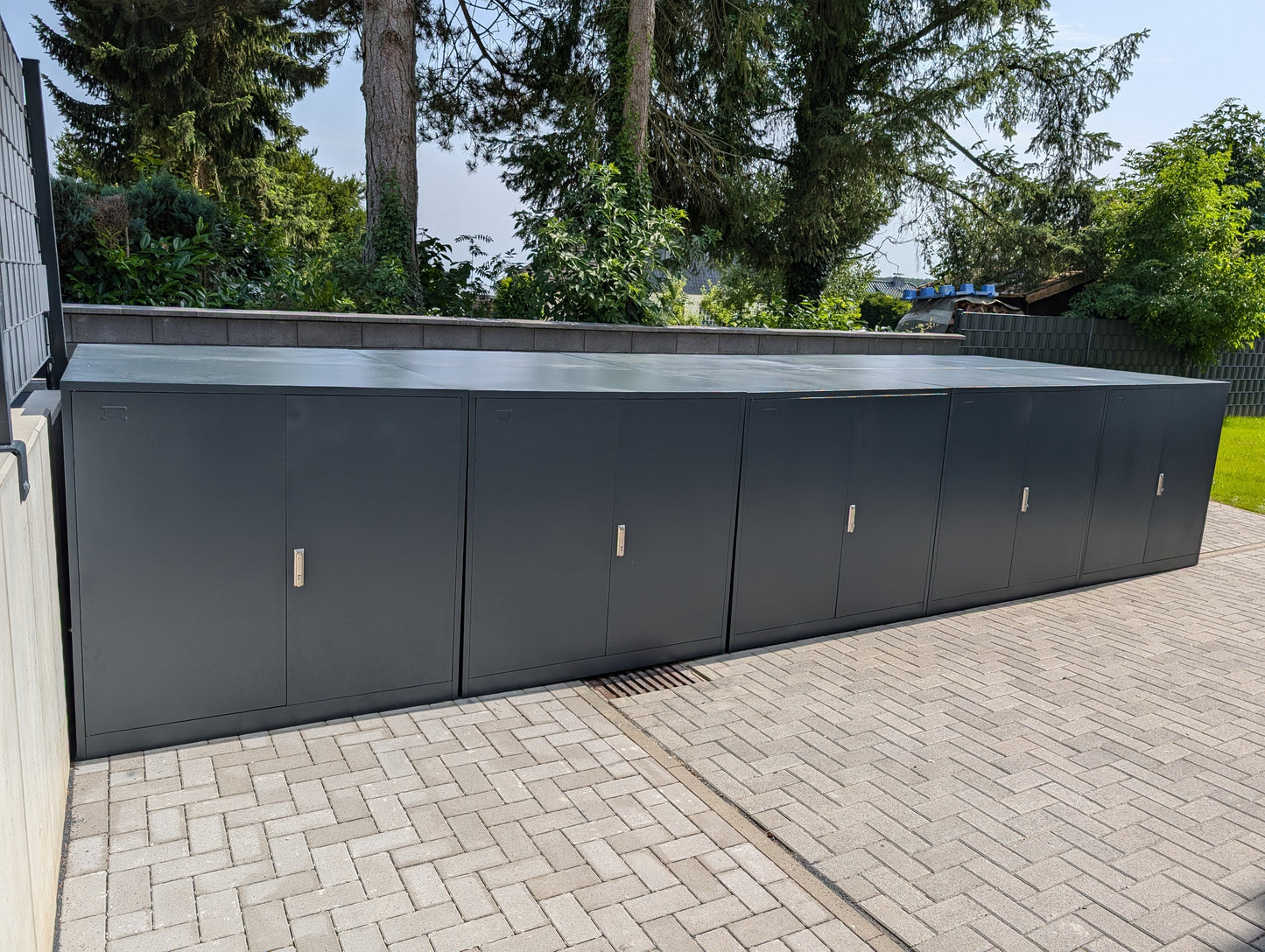 Fahrradgarage für E-Bikes "Container 2 Bikes" - Maße: H 125 x B 130 x T 204 cm