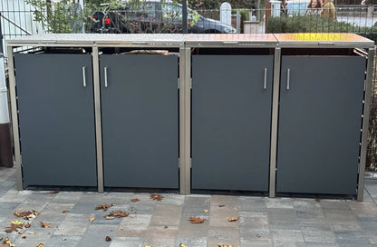 4er Mülltonnenboxen Edelstahl RAL 7016, im Herbst aufgenommen