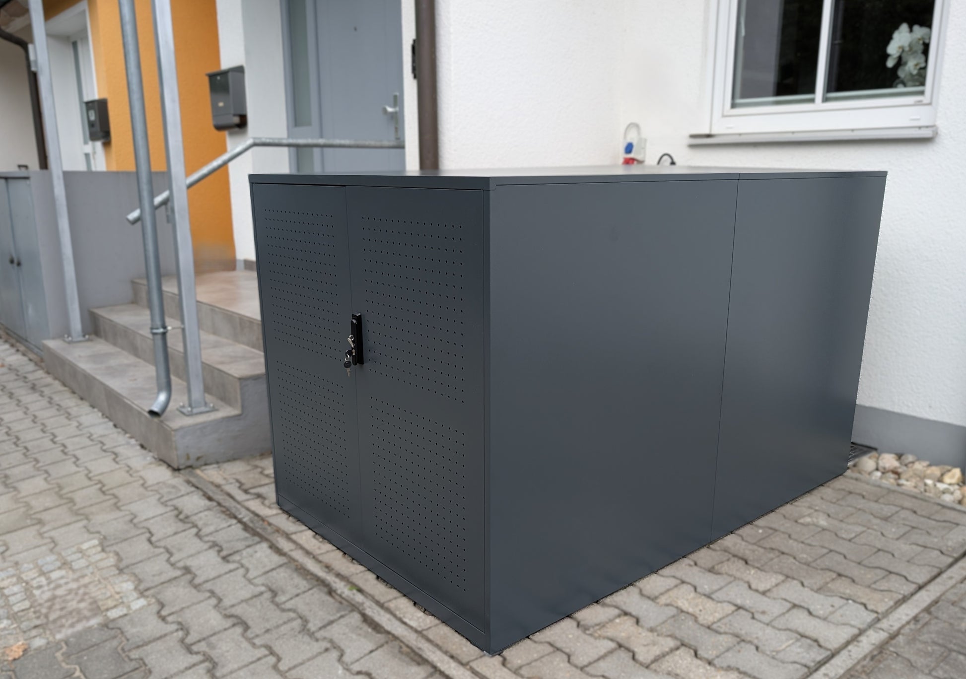 E-Bike Fahrradgarage Metall in anthrazit RAL 7016