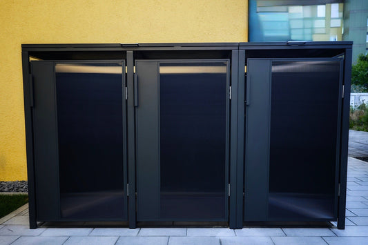 3er Mülltonnenbox für Mülltonnen bis 240 Liter – hochwertige Mülltonnenverkleidung aus Metall getöntem Glas, wetterfest und abschließbar, zur ordentlichen Aufbewahrung von Mülltonnen im Außenbereich