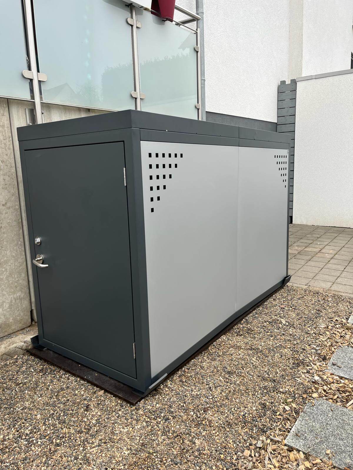 Fahrradgarage Del Garda - Maße: H 131 cm x B 88 x  T 200 cm